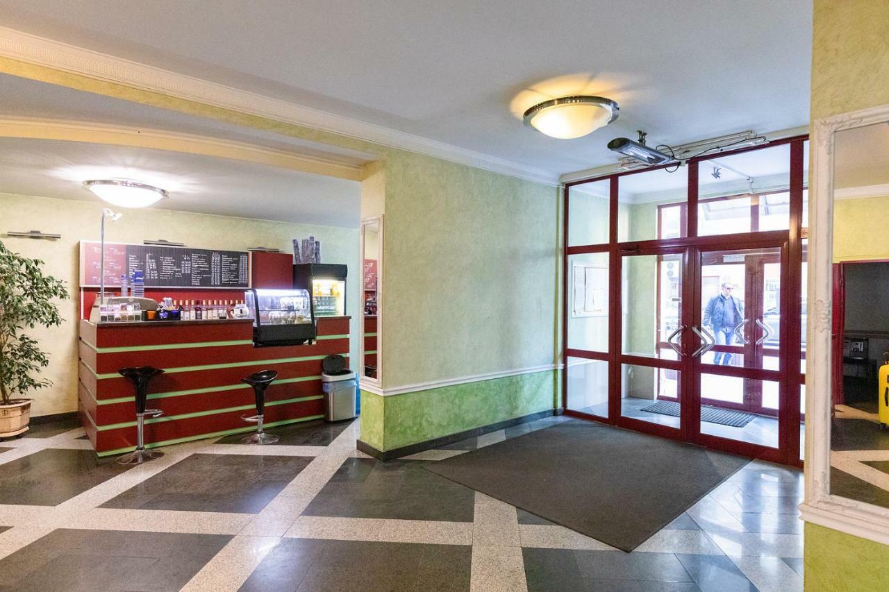 Apartment In The City Center Kiev Exteriör bild